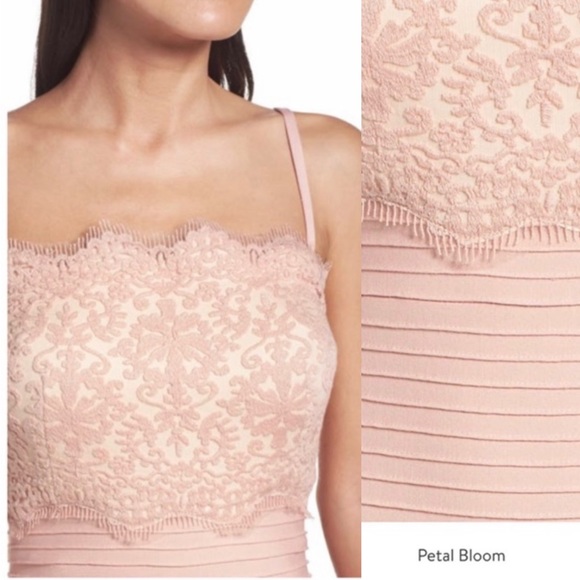 Tadashi Shoji PIN-TUCK and LACE JERSEY GOWN WITH REMOVABLE STRAPS SIZE XS - Picture 5 of 16